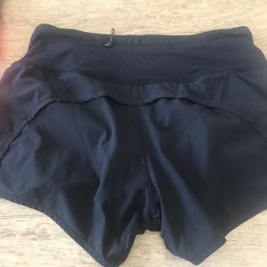 Lulu Lemon Speed Short